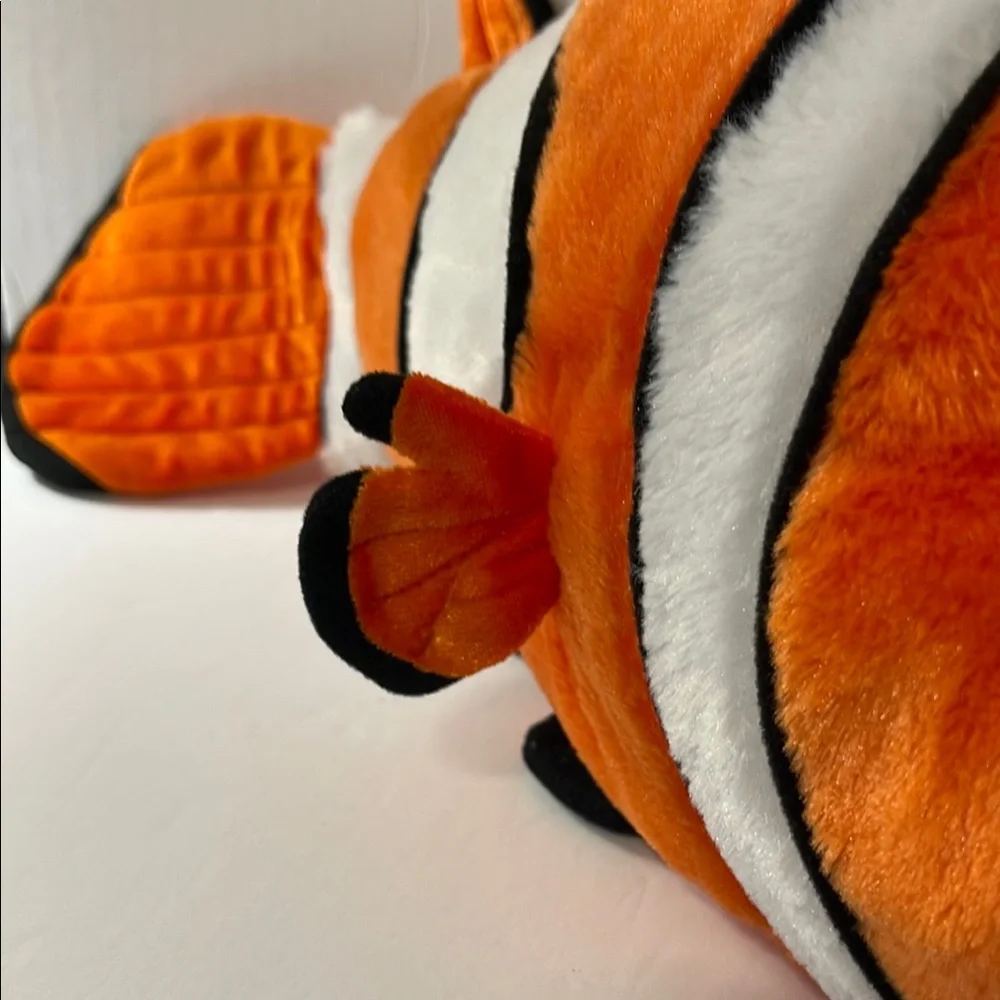Disney Character Nemo Kids Orange and White Clownfish Fish plush Decor Toy